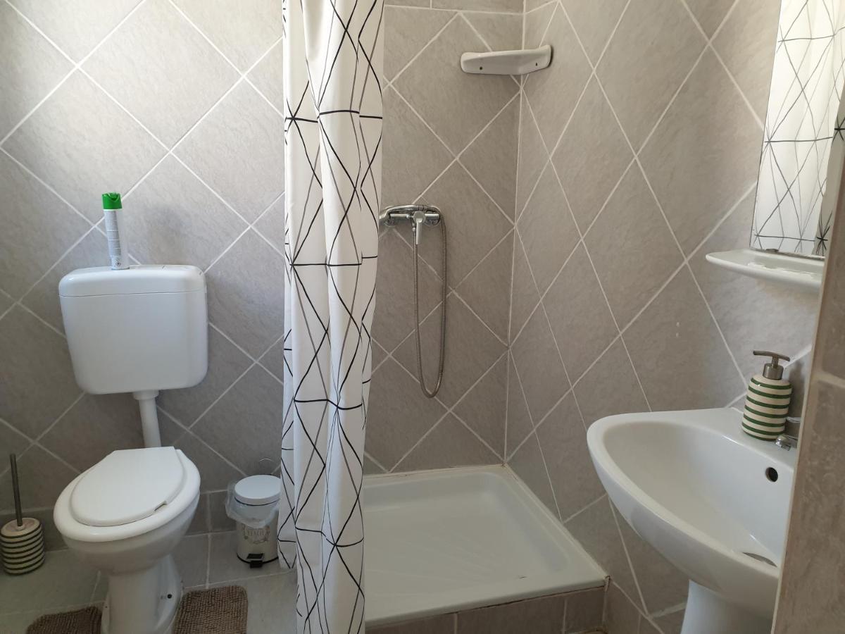 Hotel Fonix Panzio Eger Zewnętrze zdjęcie